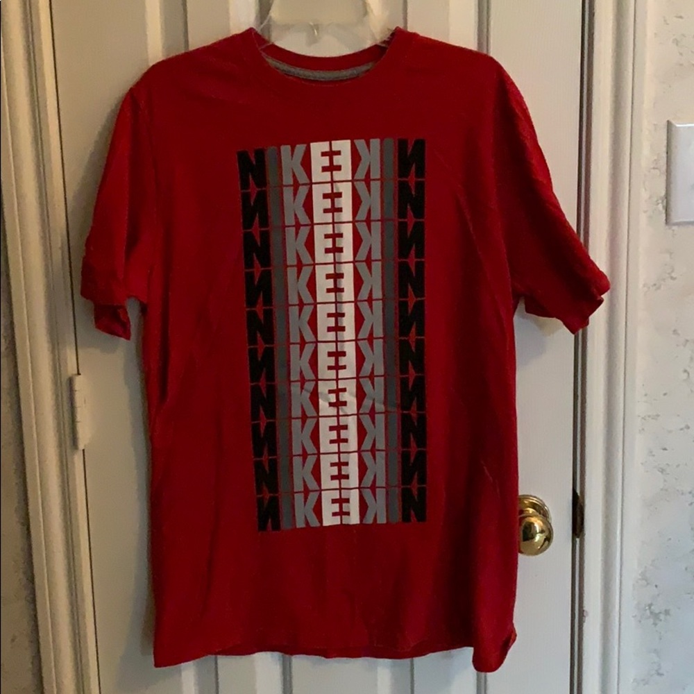 Nike T-shirt